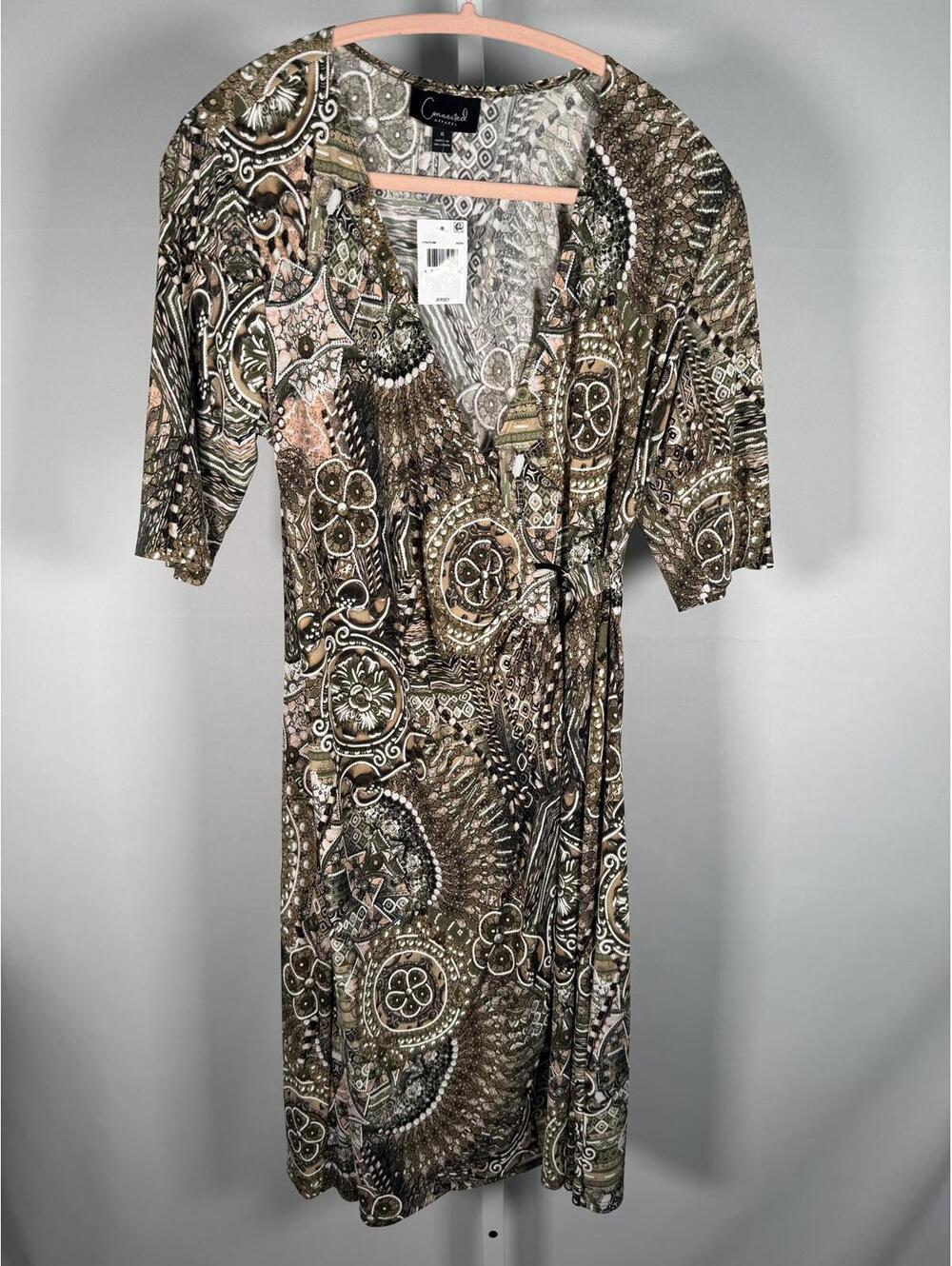NWT Connected Apparel Women's Printed Faux Wrap Midi Dress Size 6 - Picture 3 of 5